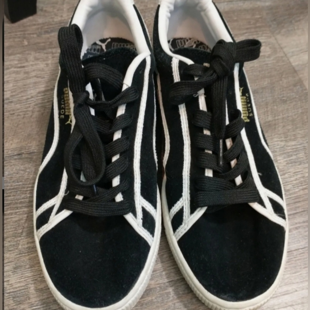 Black Suede Puma Women's Shoes Size 8 Rare and Unlike Any Other